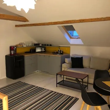 Odis Apartment *